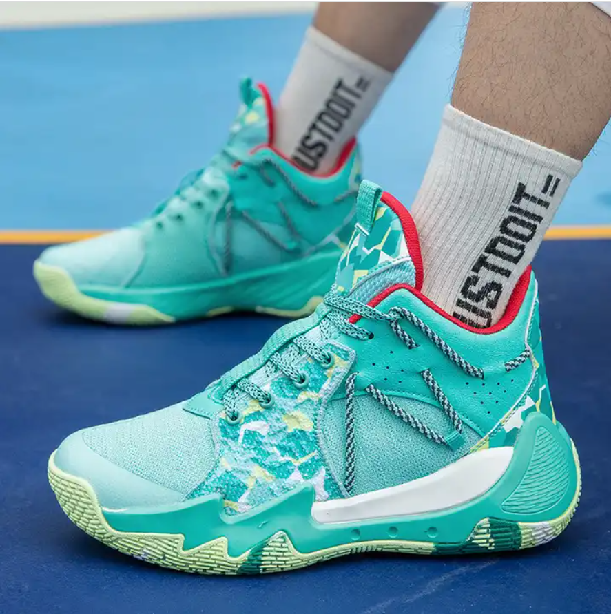 Breathable Fly Knit Basketball Shoes ,  Fashion Sneakers Men Basketball Sports Shoes