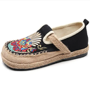 New Cloth Ethnic Style Embroidered Round Head Lazy Slip-on Casual Shoes