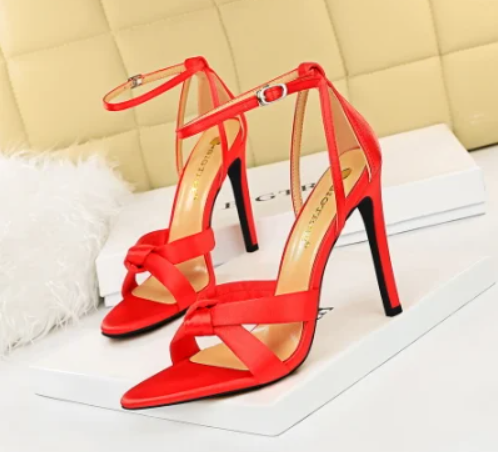 New Style Summer High Heels Fashion Lady Shoes