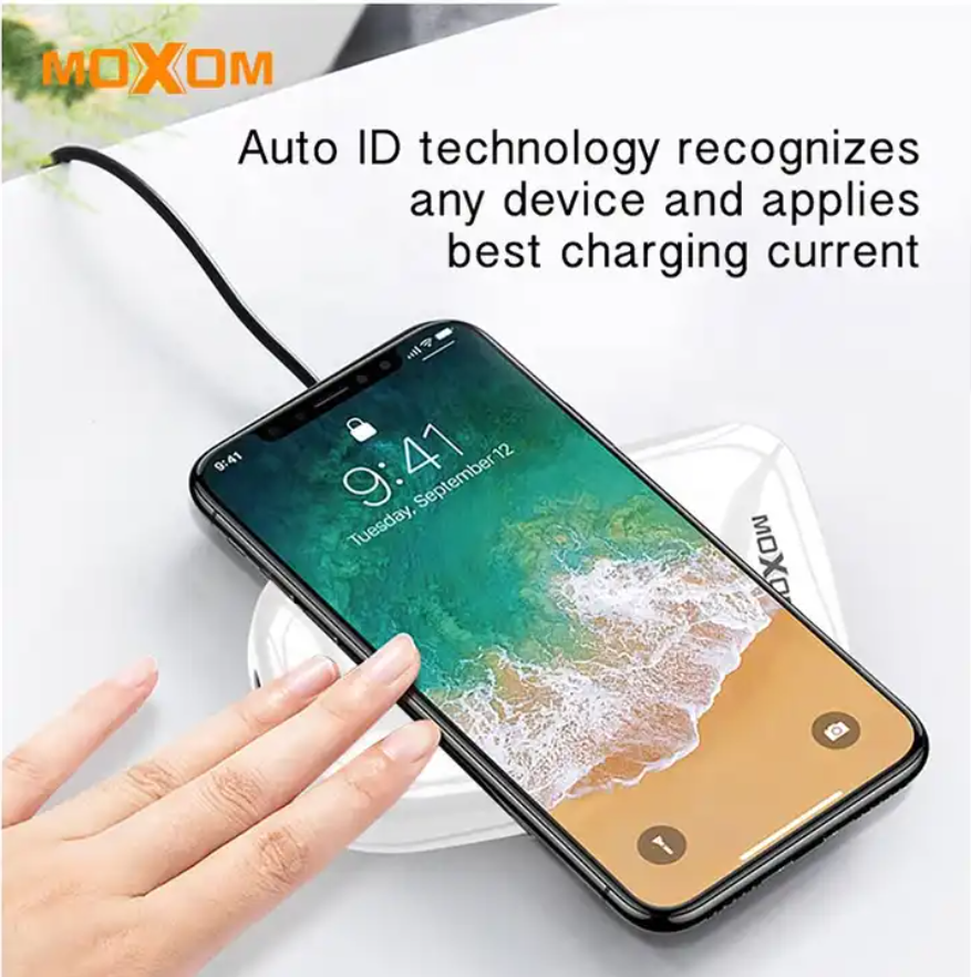 Wireless 30W Fast Charger 5USB Port Portable Phone Charger For Multi Phone