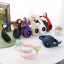 Cat Wireless OEM Headsets ,  wireless earphone with LED cute Earphones for Women