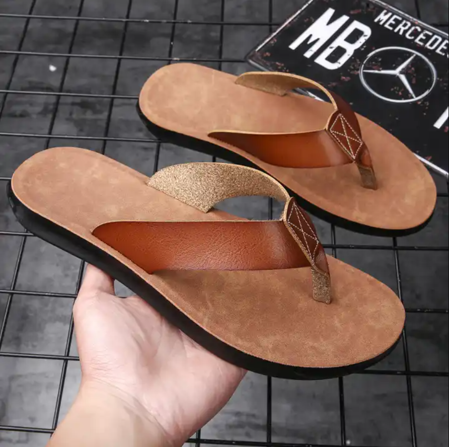 Men Sandals Leather Flip-flops Outdoor  Slippers