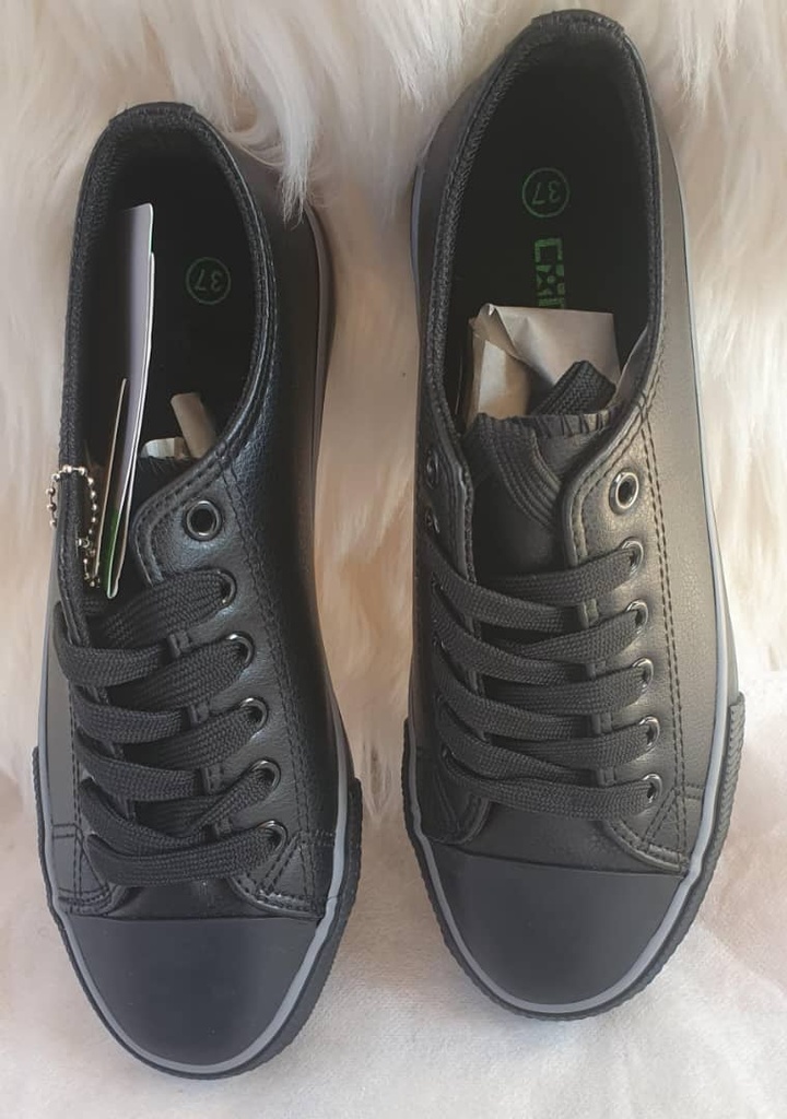 Unisex Sneakers - Black