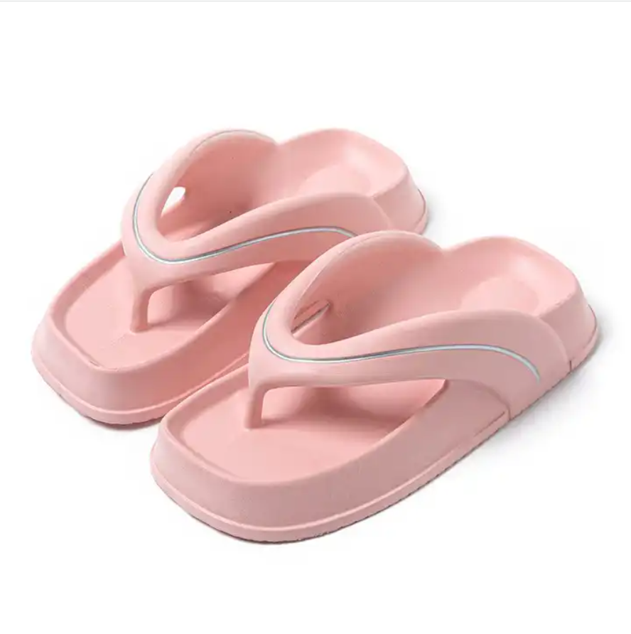 Thick Sole Outdoor Beach Slides ,  Comfortable Women Stylish Outdoor Slippers , Stylish Girls Fashion Beach Slippers