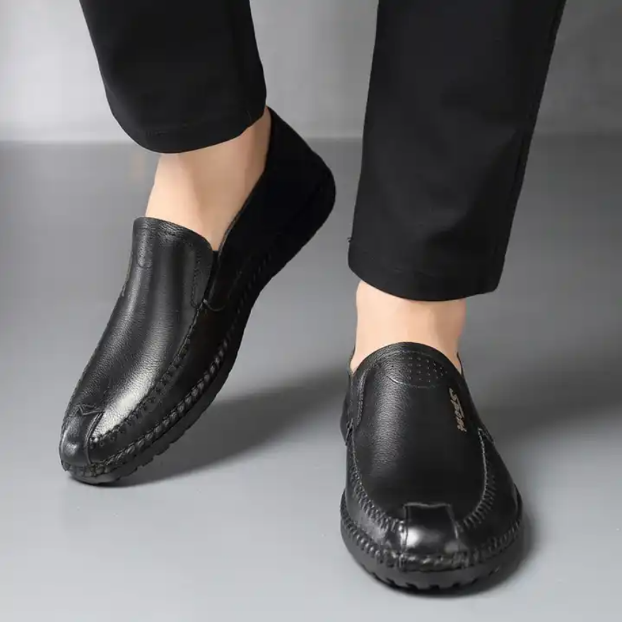 Men Breathable Leather Slip-on Casual Shoes