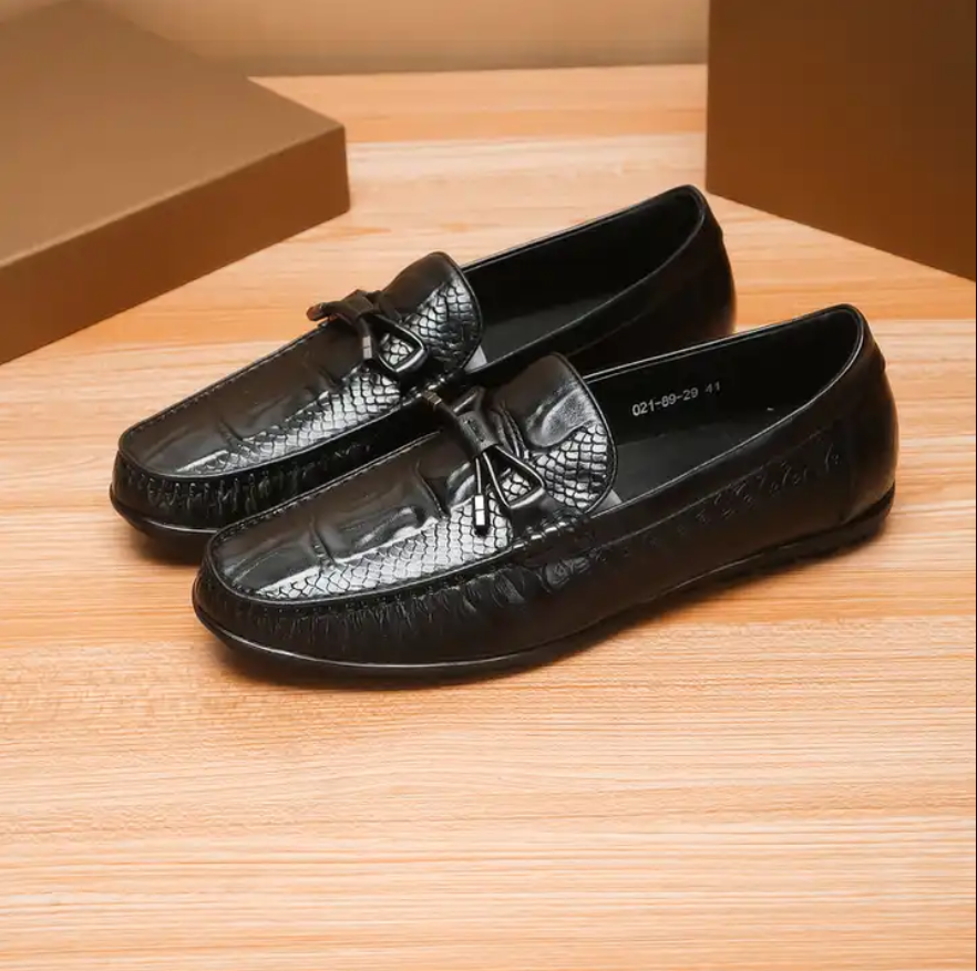 Genuine Leather Embossed Crocodile Pattern Men Loafer Shoes