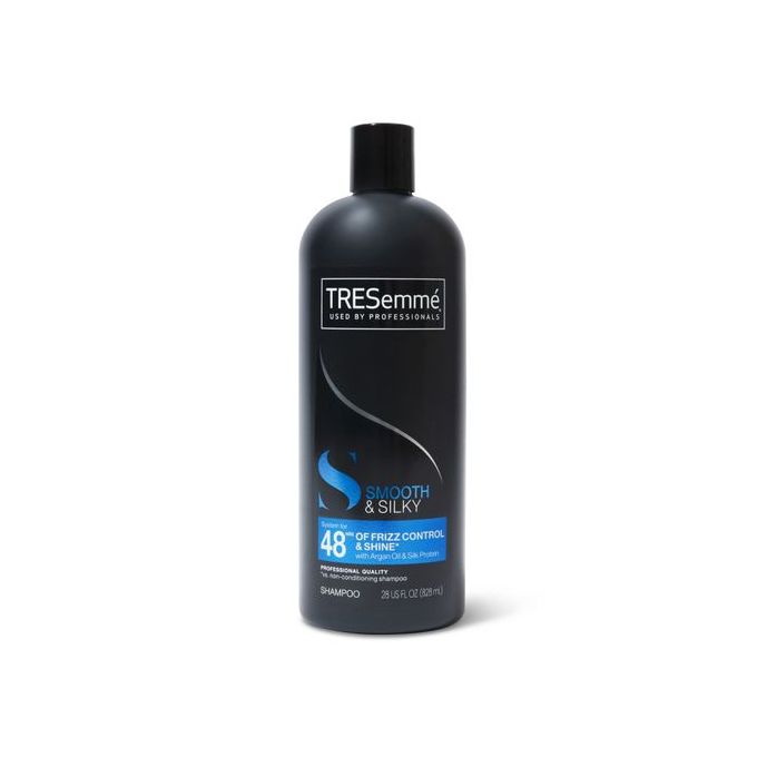 Tresemme TRESemmé Touchable Softness Smooth & Silky, Anti Frizz Shampoo - 828ml