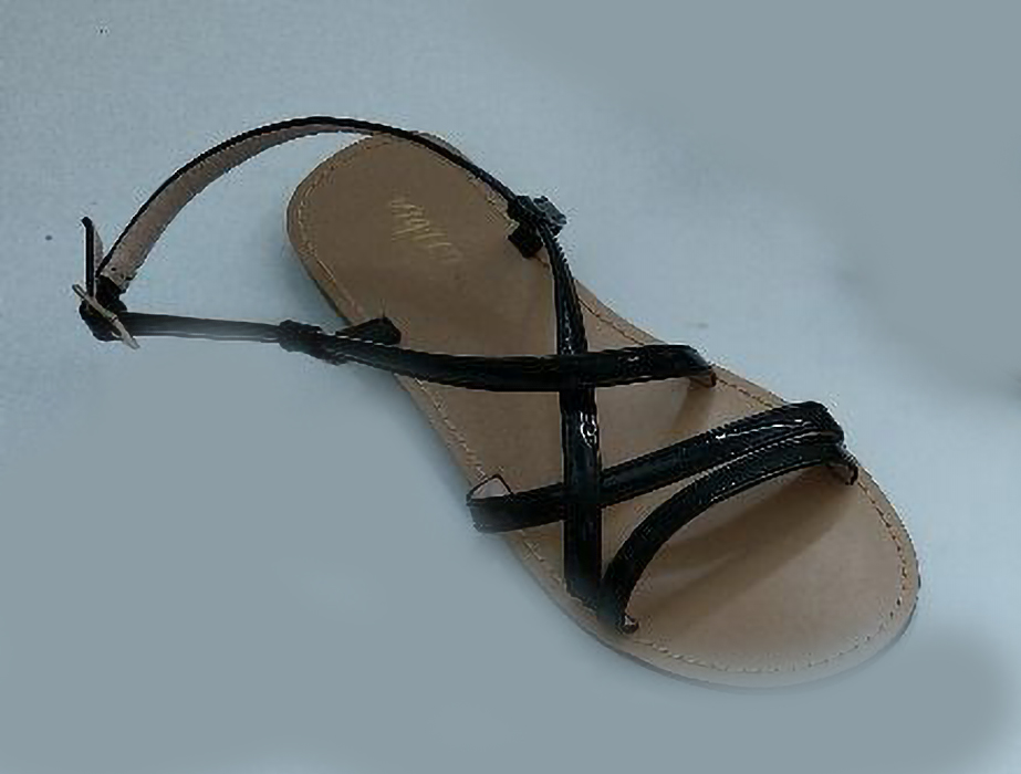 Flat toe strap leather sandal cross