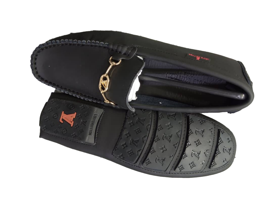 Men's Louis Vuitton Moccassin Shoes - Black