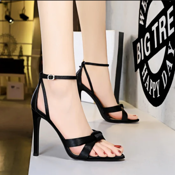 New Style Summer High Heels Fashion Lady Shoes