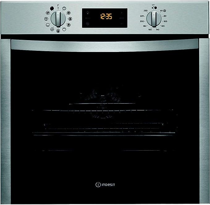 INDESIT IFW 5844 CIX/60cms, 60°-250°, 11 Programs, 71Liters Digital Display with Touch Controls Oven Fan