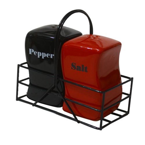 Pepper And Salt Shaker - Black And Red